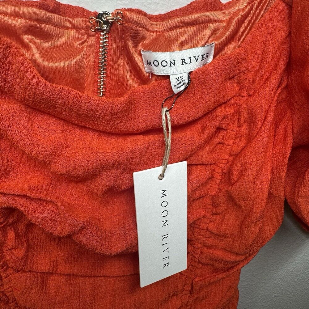 Moon River Ruched Puff Shoulder Bodycon Mini Dress in Red/Orange Women’s Size XS - Picture 5 of 8
